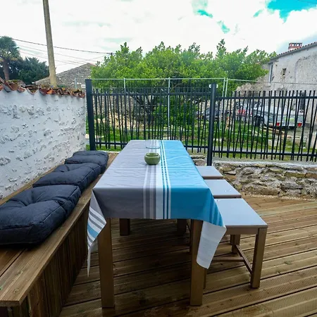 Le Clos Du Tramaillou La Grand Voile Pour 6 S *