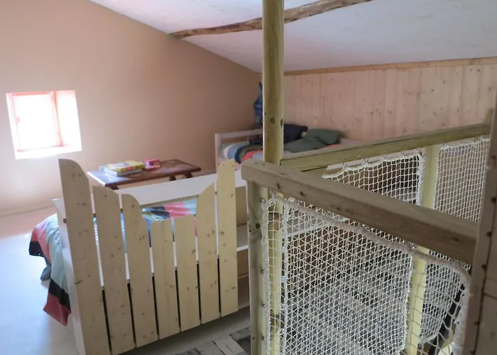 Le Clos Du Tramaillou La Grand Voile Pour 6 S Сasa de vacaciones Annezay